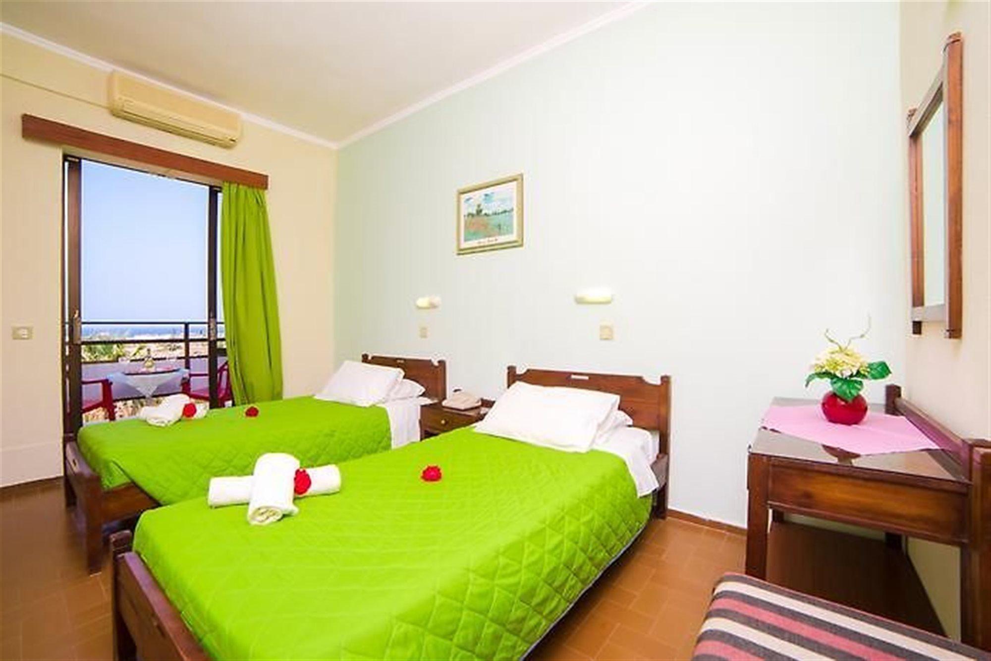 Triton Garden Hotel Malia Buitenkant foto